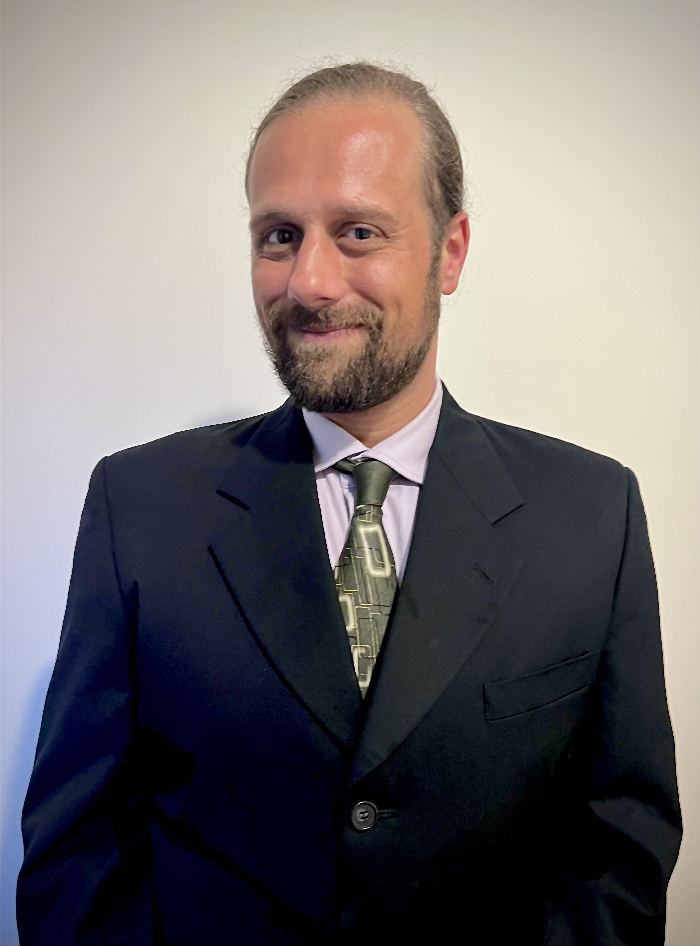 Joe Bazeghi, Founder of Telesterion Advisory